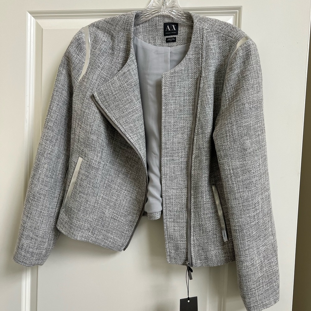 AX Jacket - Picture 2 of 5